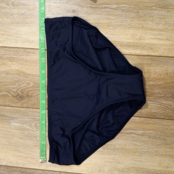 Lands' End Deep Sea Navy Swim Tankini - Picture 11 of 16